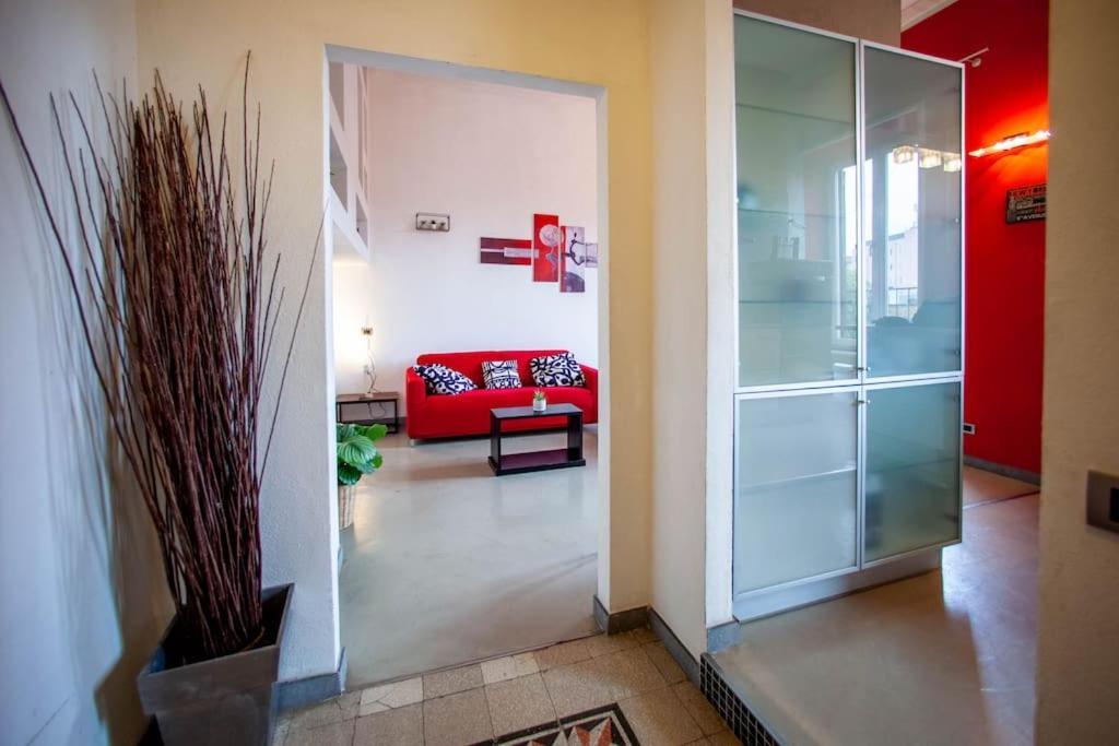 Appartamento Red House Ostiense Historic Building Roma Esterno foto